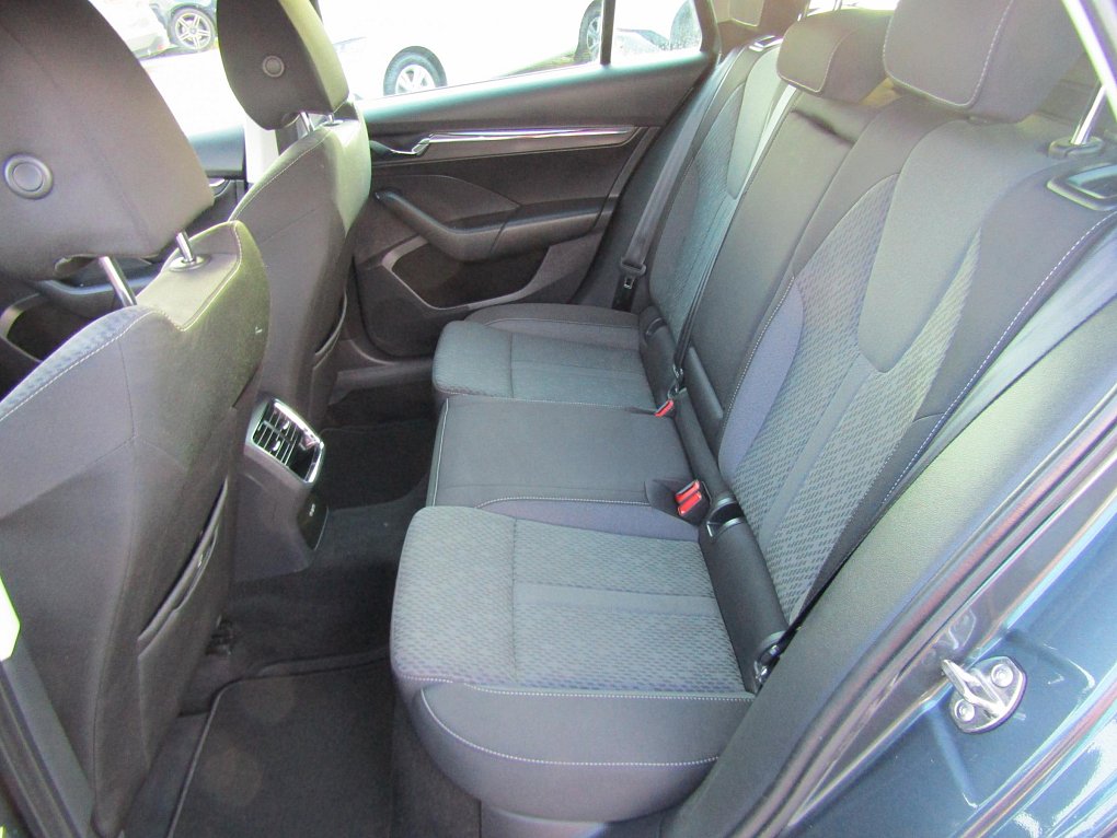 Škoda Octavia IV 2.0 TDi Style