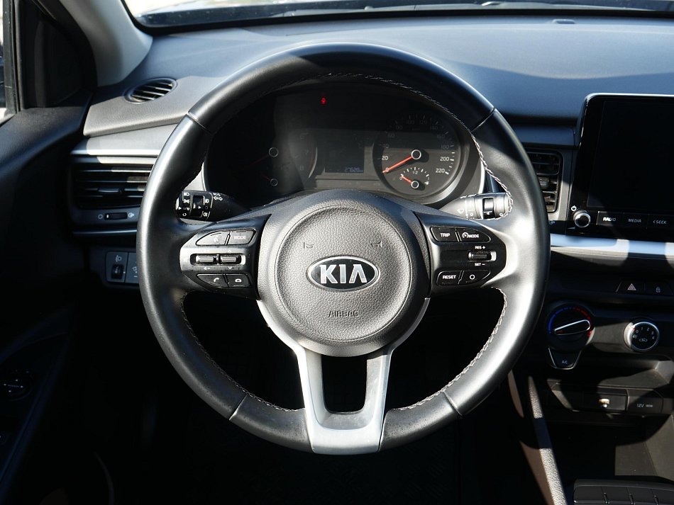 Kia Stonic 1.2i 