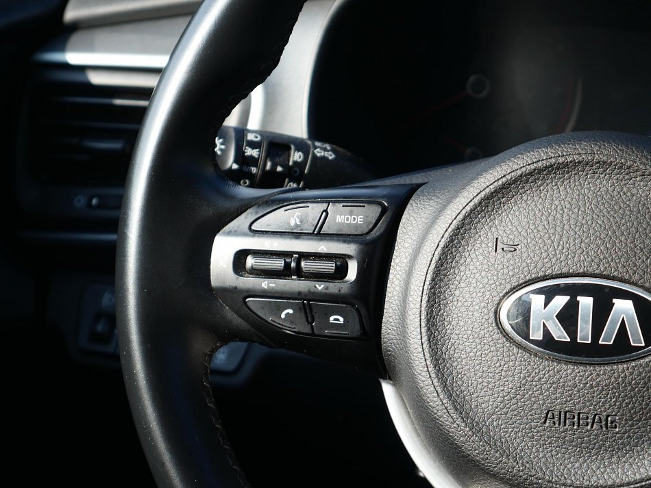 Kia Stonic 1.2i 
