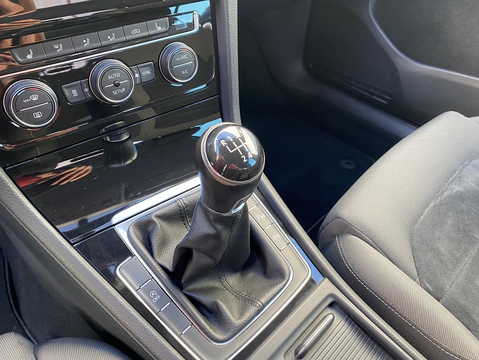 Volkswagen Golf 1.4 TSi Highline