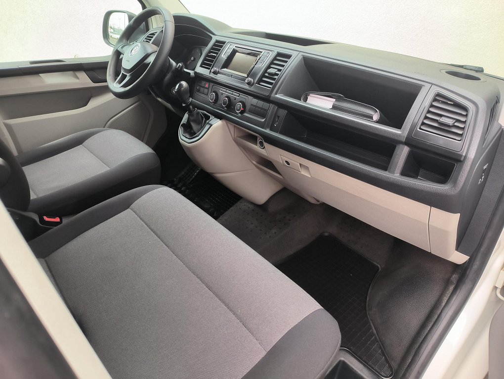 Volkswagen Transporter 2.0TDi 