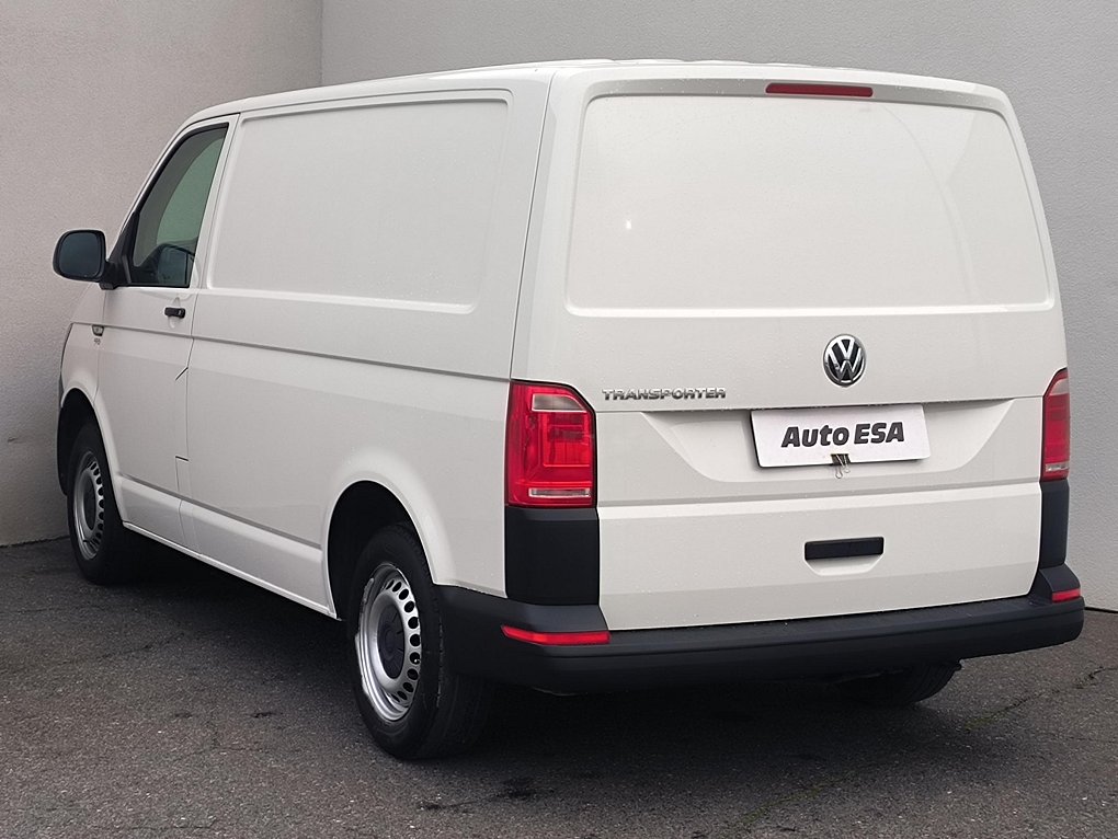 Volkswagen Transporter 2.0TDi 