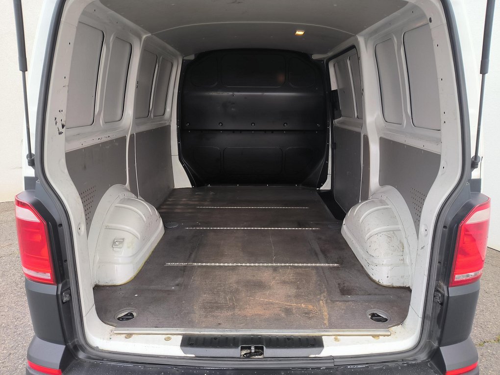 Volkswagen Transporter 2.0TDi 