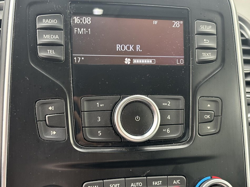 Renault Scénic 1.3TCe Initiale Paris