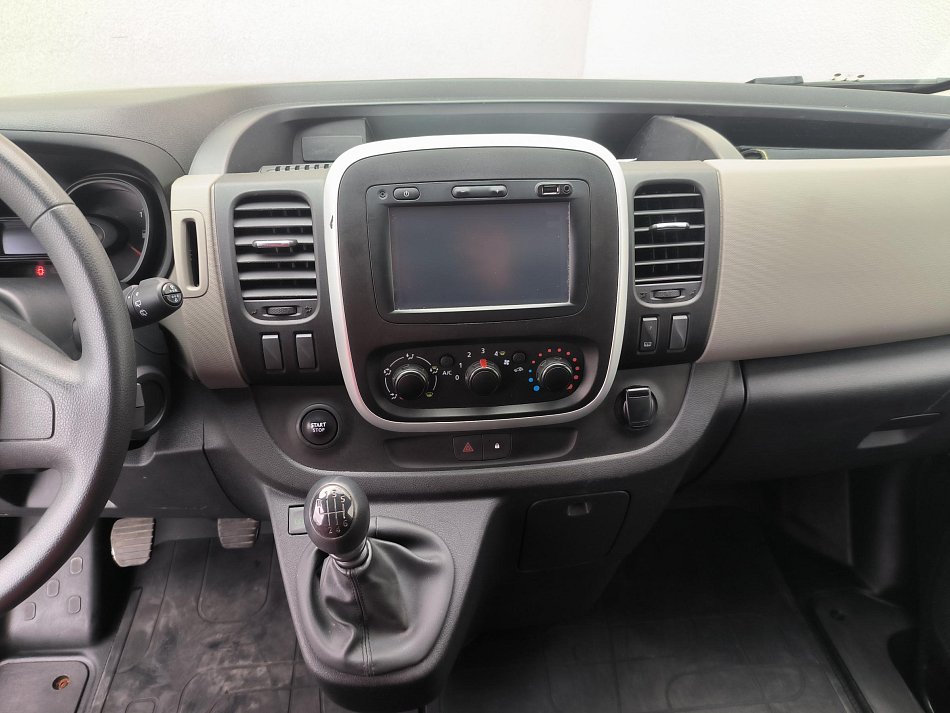 Renault Trafic 1.6dCi  DÍLNA SORTIMO