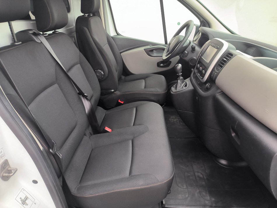 Renault Trafic 1.6dCi  DÍLNA SORTIMO