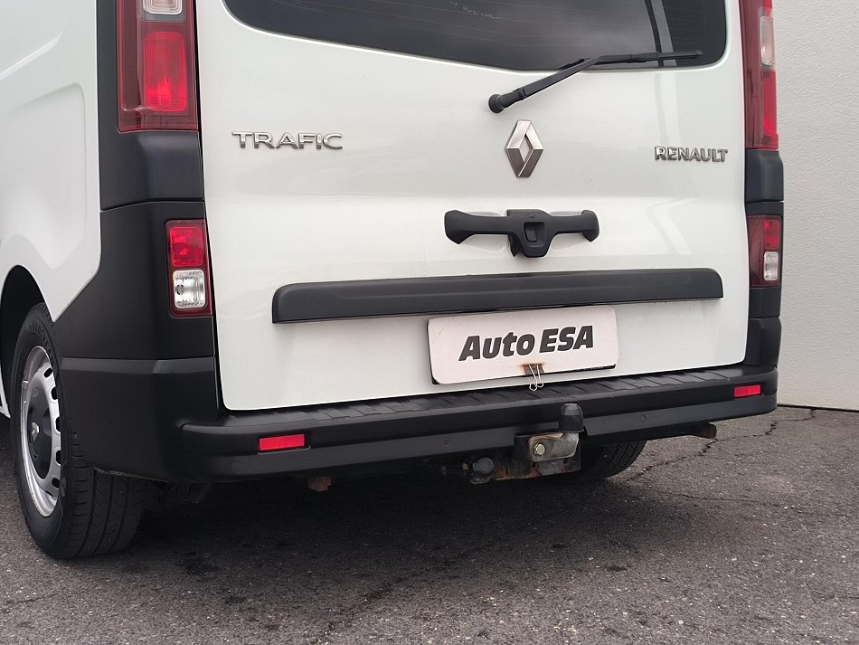 Renault Trafic 1.6dCi  DÍLNA SORTIMO