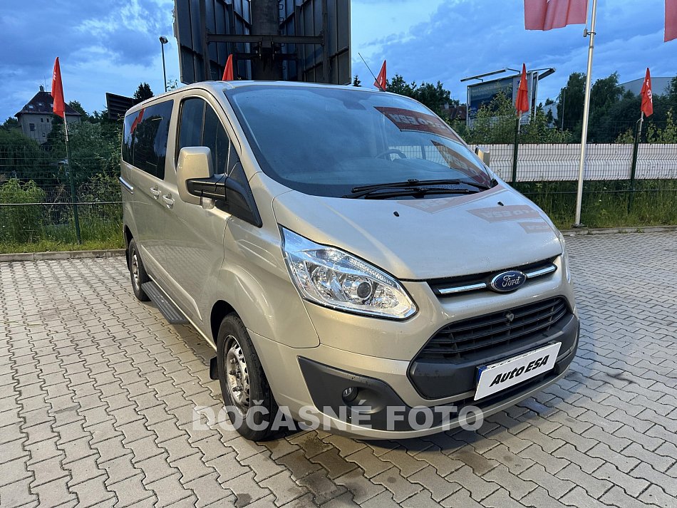 Ford Tourneo Custom 2.2TDCi Limited