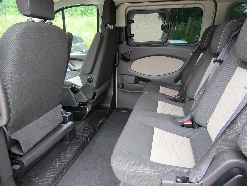Ford Tourneo Custom 2.2TDCi Limited