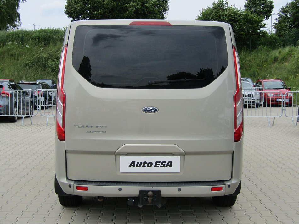 Ford Tourneo Custom 2.2TDCi Limited