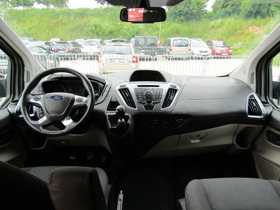 Ford Tourneo Custom 2.2TDCi Limited