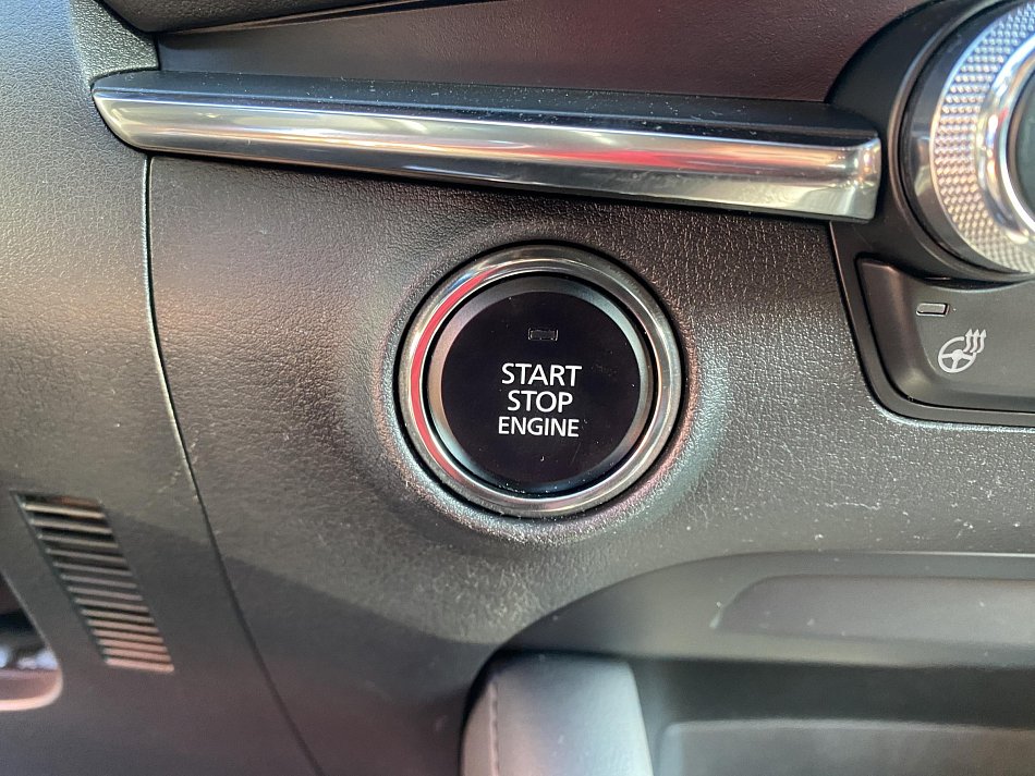 Mazda 3 2.0i 