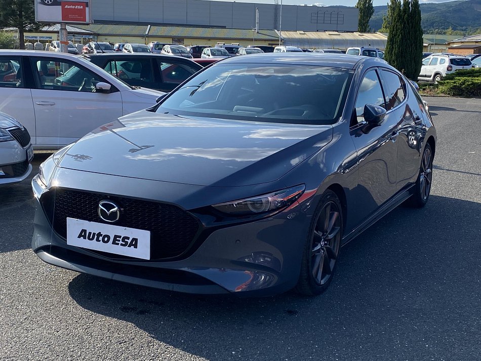 Mazda 3 2.0i 