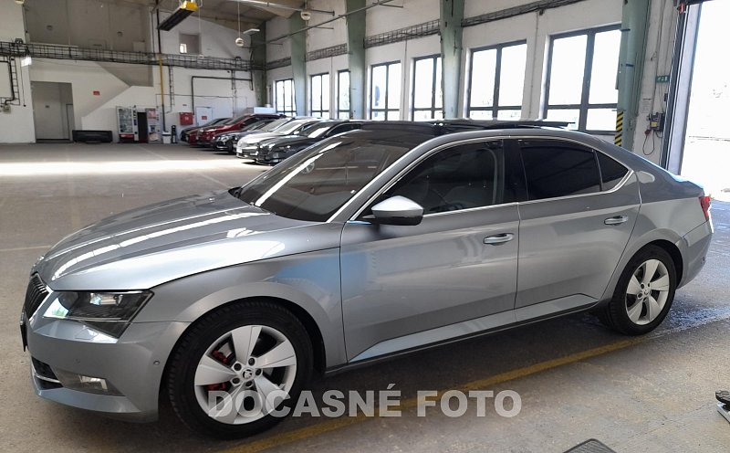 Škoda Superb III 1.4 TSi 