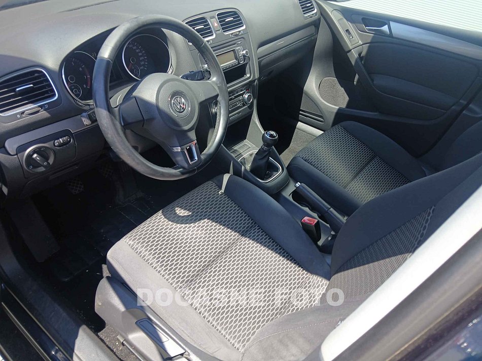 Volkswagen Golf 1.4i 