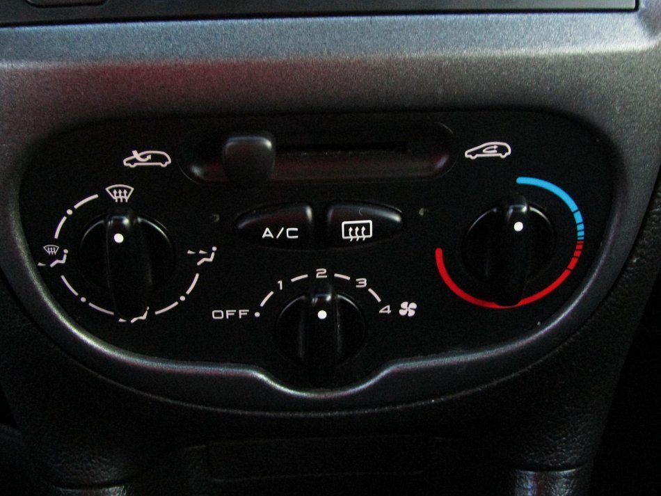 Peugeot 206 1.4i 