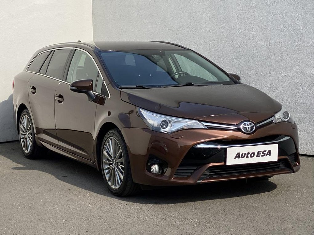 Toyota Avensis 1.8i 