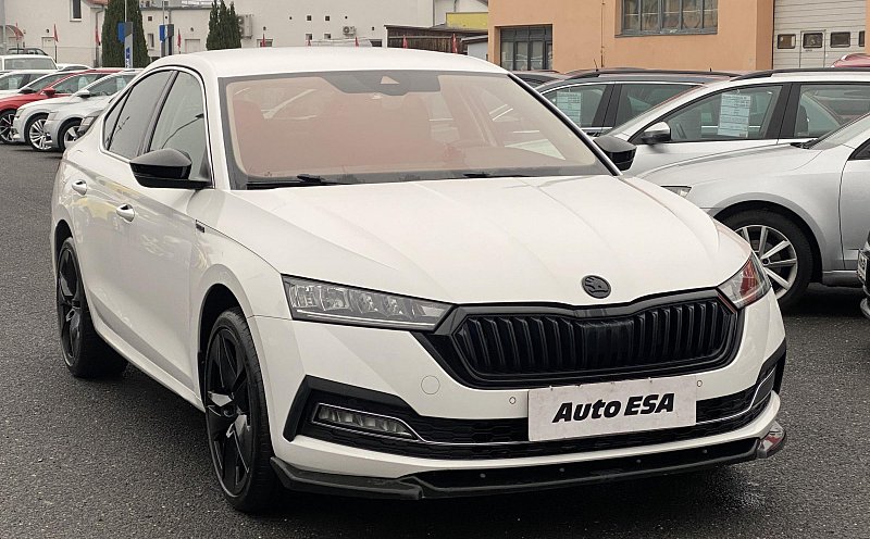 Škoda Octavia IV 1.5 TSI 