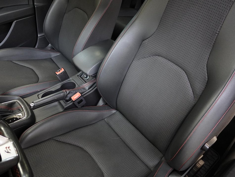 Seat Leon 2.0TDi  FR