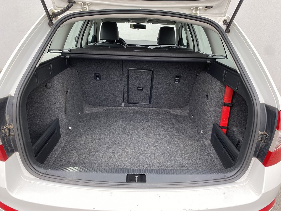 Škoda Octavia III 1.4 TSi Elegance