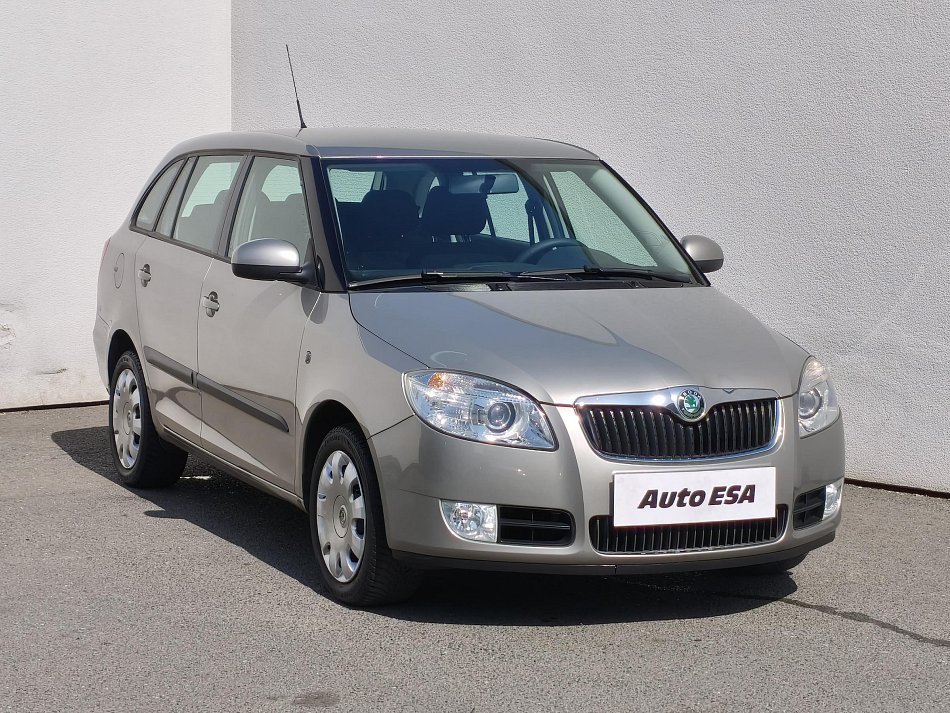 Škoda Fabia II 1.4 16V Ambiente