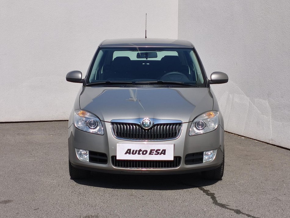 Škoda Fabia II 1.4 16V Ambiente