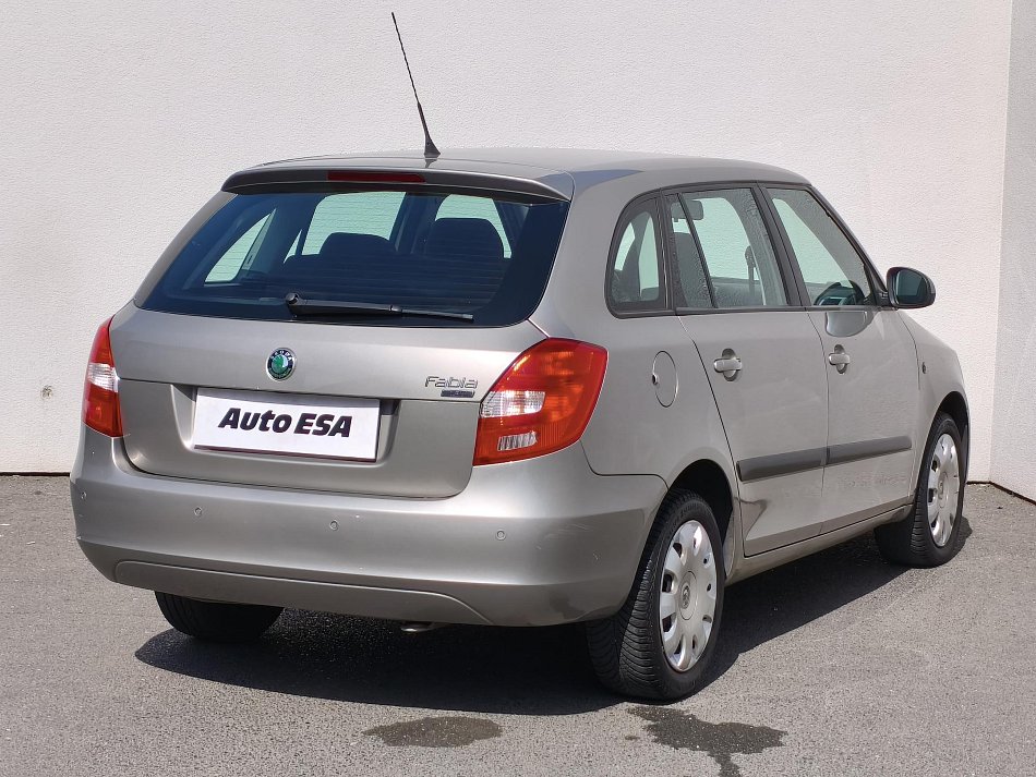 Škoda Fabia II 1.4 16V Ambiente