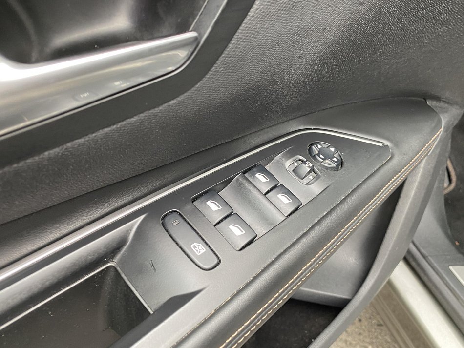 Peugeot 5008 2.0 HDi GT