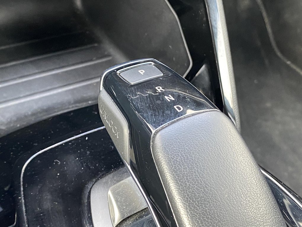 Peugeot 208 1.2PT Style