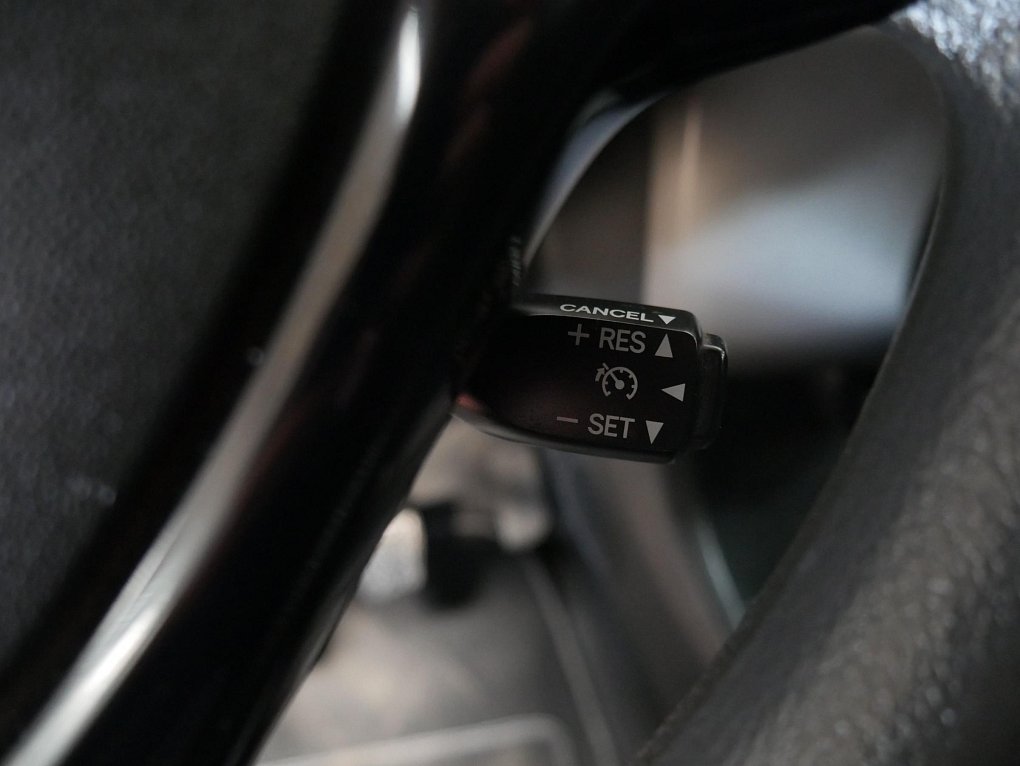 Peugeot 108 1.0i 