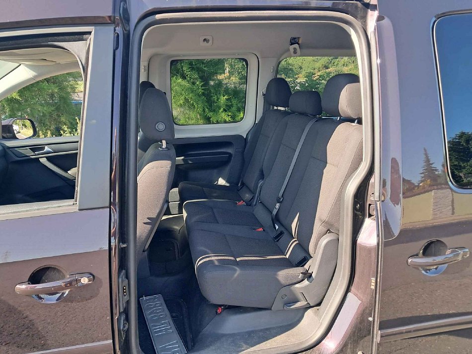Volkswagen Caddy 2.0TDi Comfortline MAXi 7míst