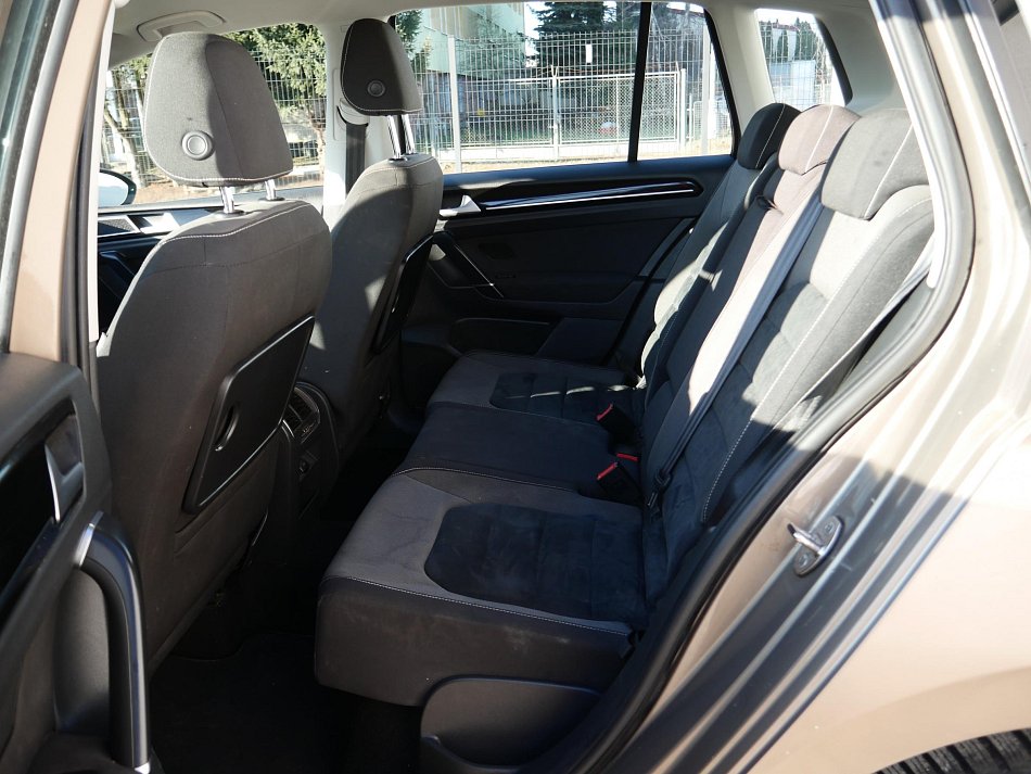 Volkswagen Sportsvan 2.0TDi 