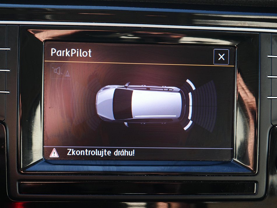 Volkswagen Sportsvan 2.0TDi 