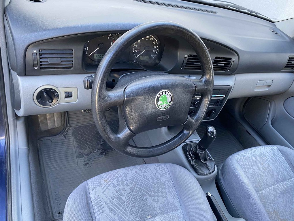 Škoda Octavia 1.6i 