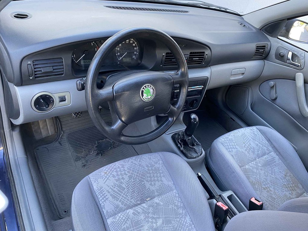 Škoda Octavia 1.6i 