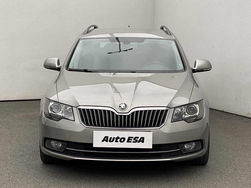 Škoda Superb II 2.0 TDi Ambition
