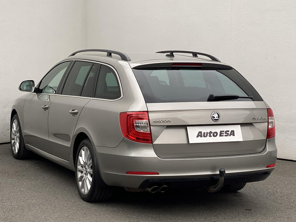 Škoda Superb II 2.0 TDi Ambition