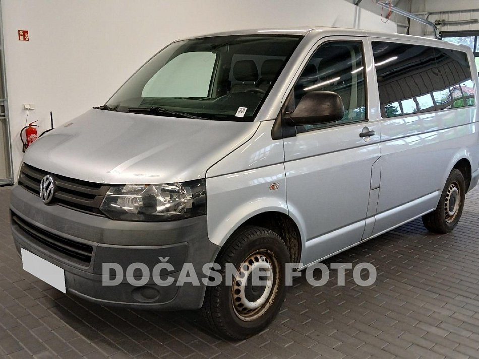 Volkswagen Transporter 2.0 TDi  9míst