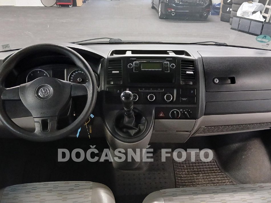 Volkswagen Transporter 2.0 TDi  9míst