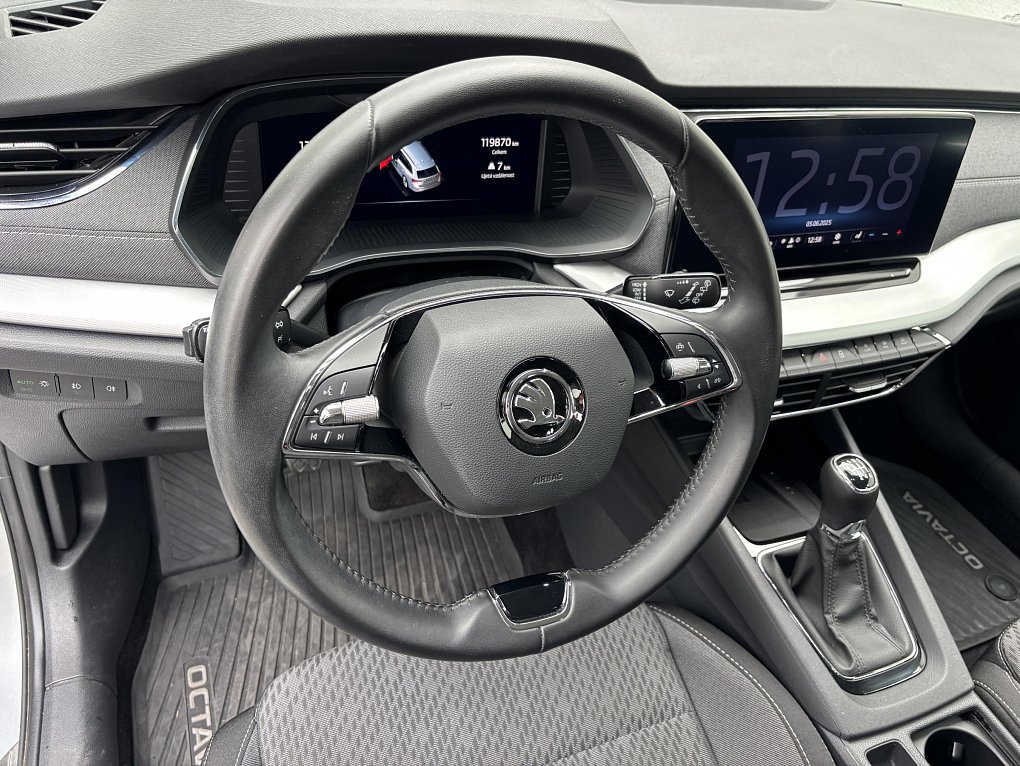 Škoda Octavia IV 2.0 TDi Style