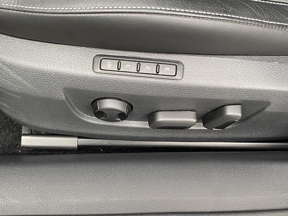 Škoda Superb III 2.0 TDi SportLine 4X4