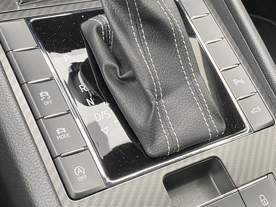 Škoda Superb III 2.0 TDi SportLine 4X4