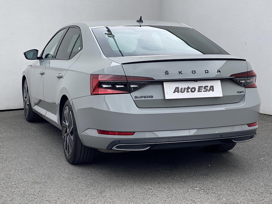 Škoda Superb III 2.0 TDi SportLine 4X4