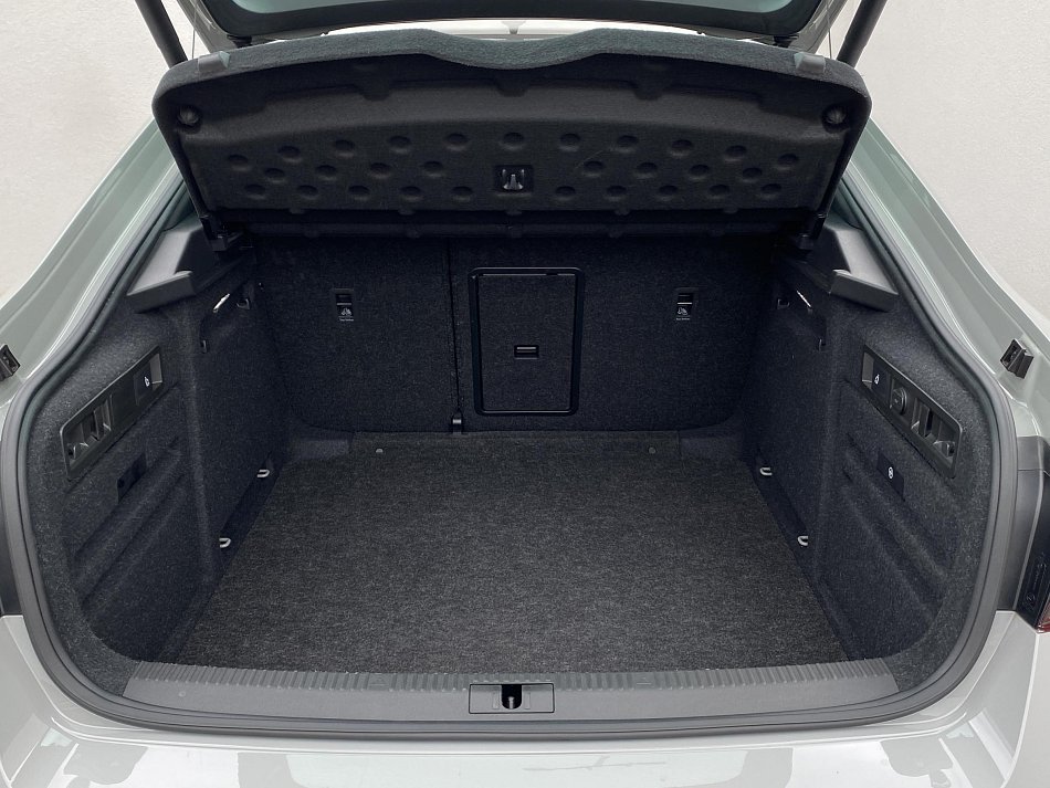 Škoda Superb III 2.0 TDi SportLine 4X4