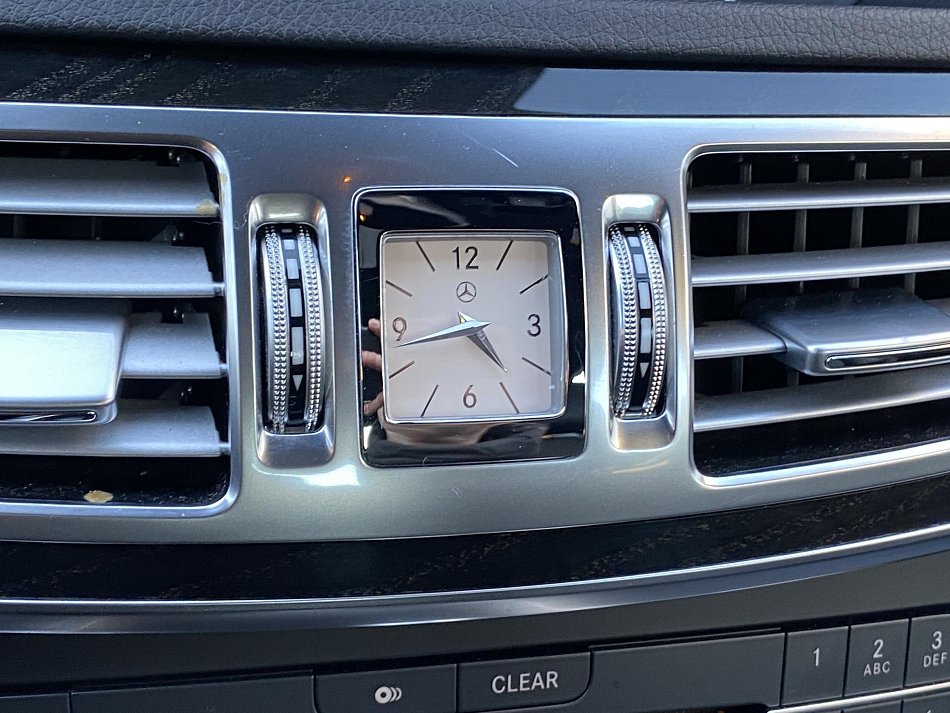 Mercedes-Benz Třída E 3.0 CDi Avantgarde E350 4M