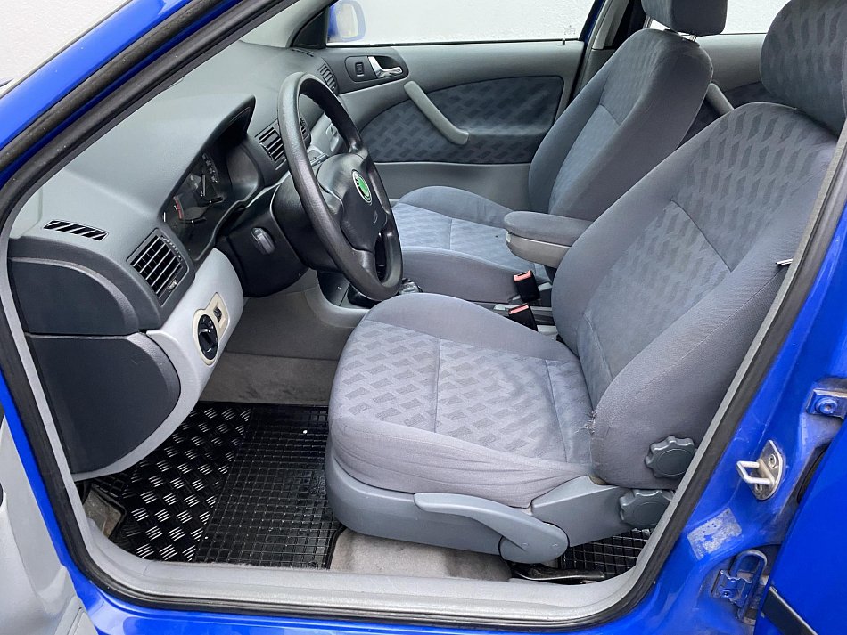 Škoda Octavia 1.6 i 