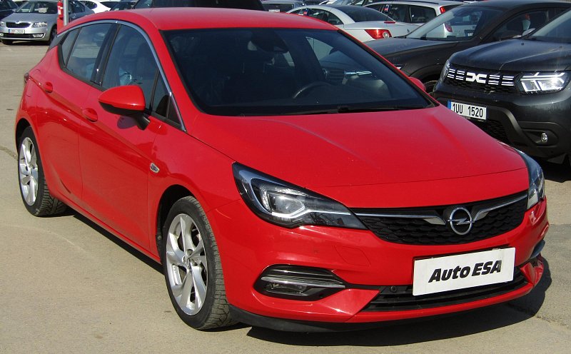 Opel Astra 1.2 T GS Line