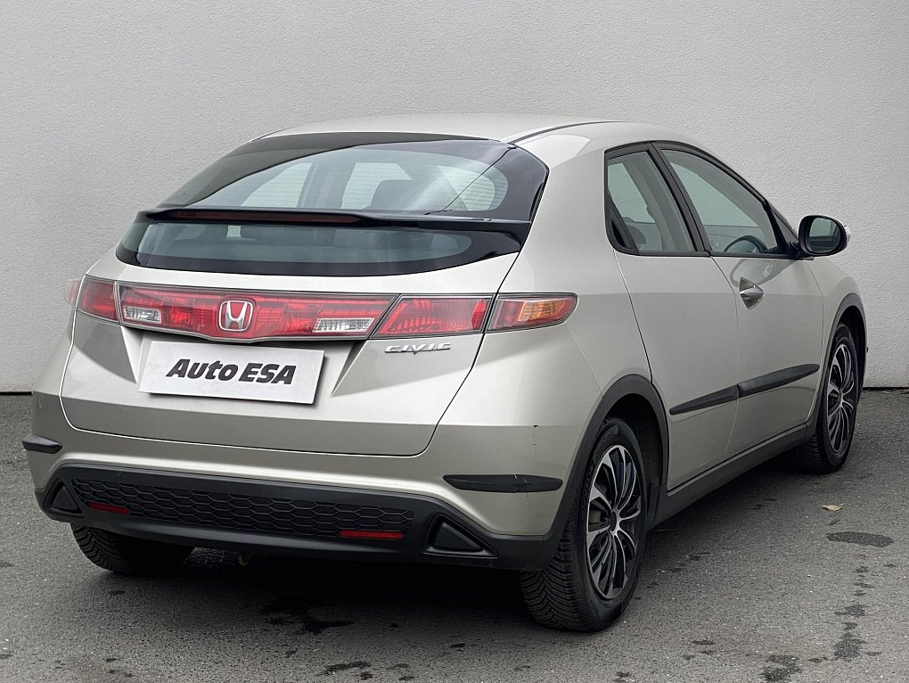 Honda Civic 1.3 i 