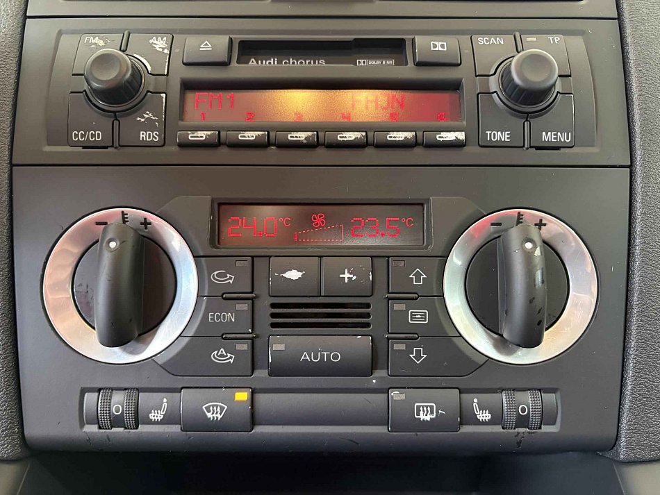 Audi A3 1.6i 