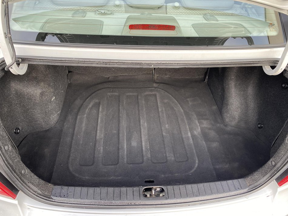 Hyundai Accent 1.4 i 